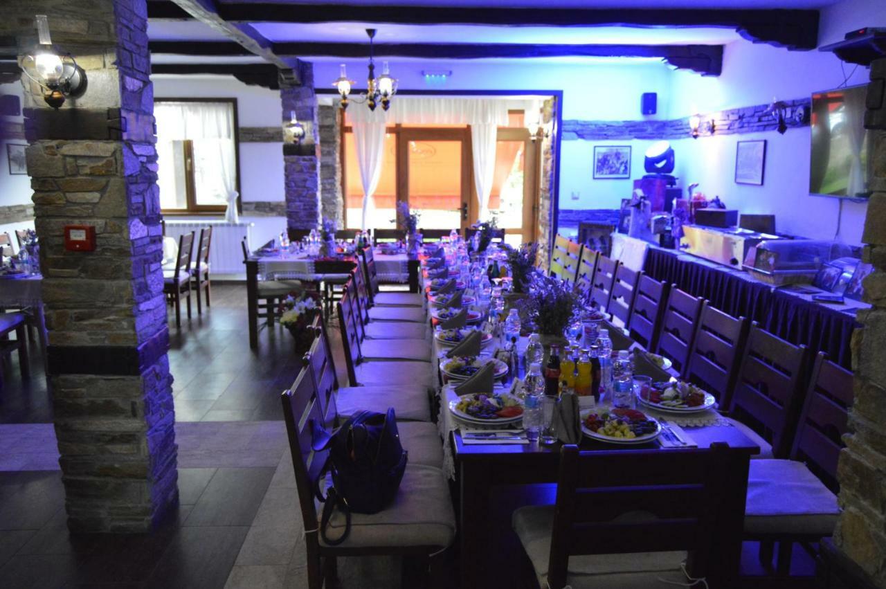Northstar Ski Apartment In Mountain Lake Hotel Pamporovo Ngoại thất bức ảnh
